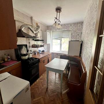 Сдается 3  ком. кв. Корабельный р-н    Пр. Корабеллов 12