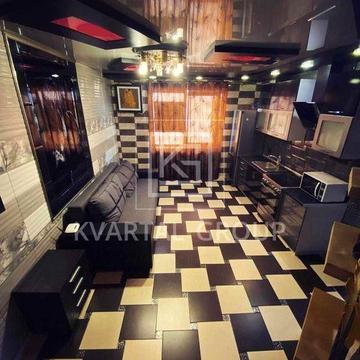 БЕЗ КОМІСІЇ! Трикімнатна ВЕЛИКА квартира. ЦЕНТР міста. 2% ЖК Амур