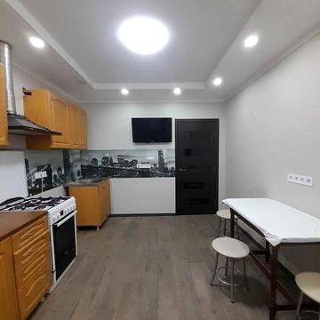 Без комісії, 1к квартира площею 49м², меблі, техніка, тепла підлога ЖК Перший Парковий