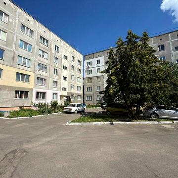 Продаж 3 кімнатної квартири в місті Березань 66 м2 школа, центр поряд