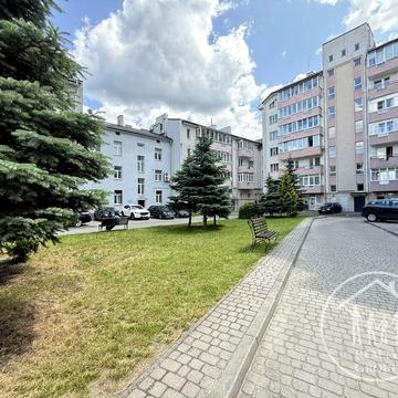 Продам 3к квартиру в новобудові! центр! Городоцька-Міхновських! A8