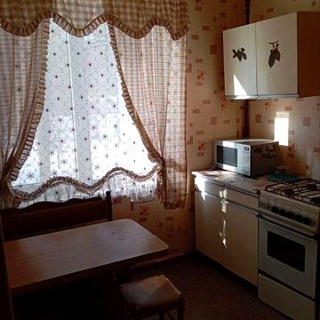 Здам 1к квартиру на Нескорених 70.  3500 грн