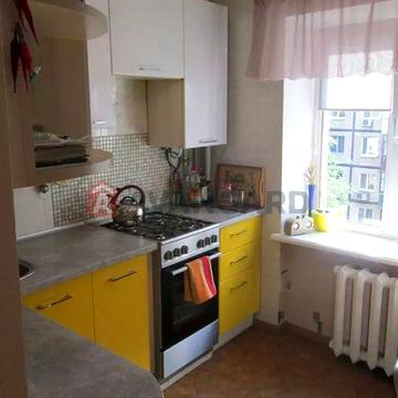 Продам 2 кімнатну квартиру на вул.Петра Калнишевського (Косіора)