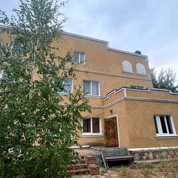 Фонтанка, дом 390 кв м, участок 10 соток земли