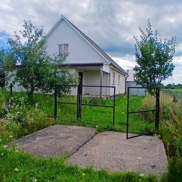 Продається будинок (літня кухня,гараж) присадибний участок с. Брідки.