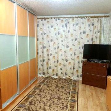 Продам 1-к.кв. на Роганском жилмассиве улучшенной планировки