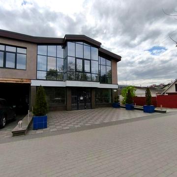 Староміська вул., 9