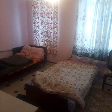 Здається. Квартира. По. Вулиці. Б.Хмельницького