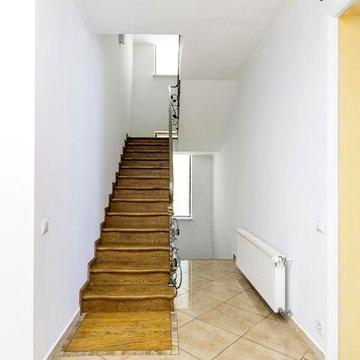 Продаж 9к Дім Цегельського вулиця