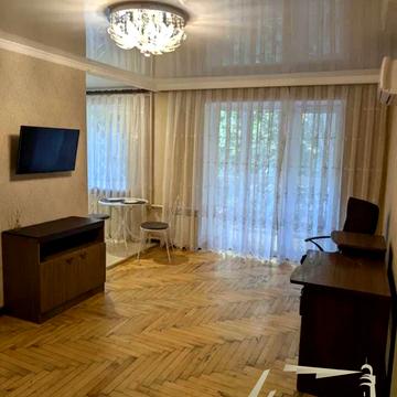 Перемоги вул., 55