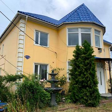 Будинок під реконструкцію плюс ділянка 17,5 соток в районі Спортивної