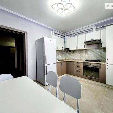 Довгострокова оренда 2к Квартира Богдана Хмельницького вулиця