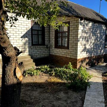 Продам будинок у смт Ков’яги