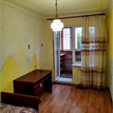 У продажу 3-кімнатна квартира, район Павлівка, вул. Заліська