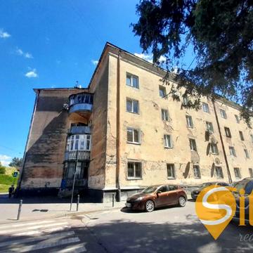 Генерала Олександра Грекова вул., 8