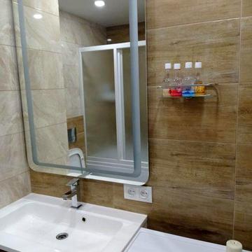 Продам 3х кімнатну квартиру по вул Шкільній 25