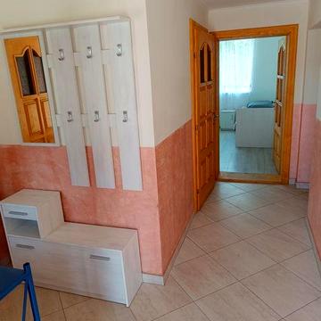 Довгострокова оренда 3-х кімн. будинок.