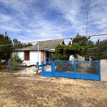 Продам будинок від власника с.Радісне / Торг Обмін на авто