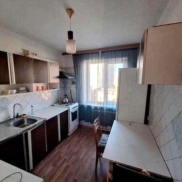Світлицького вул., 13