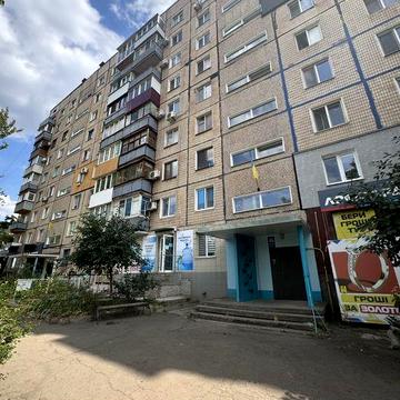 Продам Двухкімнатну квартиру вул.Володимира Великого Саксаганський рн.