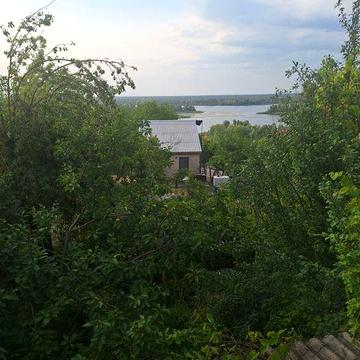 Продам 2ух эт дачу  с видом на реку  Днепр