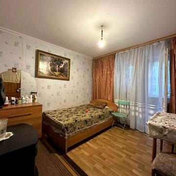 СРОЧНО!3комн квартира со своим палисадником. Место супер!