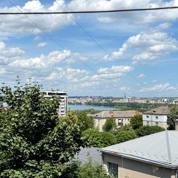 Винниченка вул. (Карпенка), 3