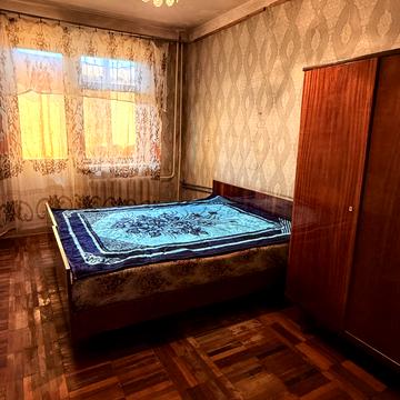 Запорізька вул., 2