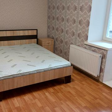 Реміснича вул., 4