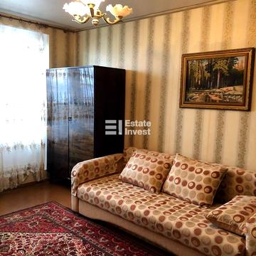 Нескорених вул., 68