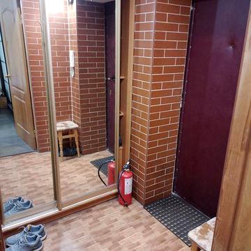 Продам 1 кімнатну квартиру, р-н 700 р