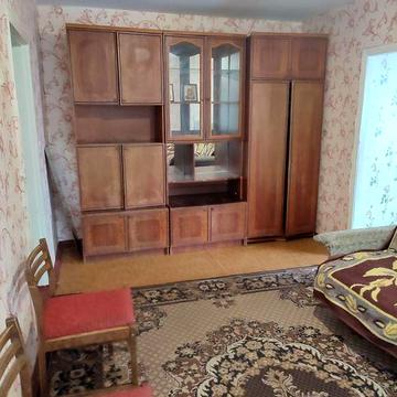 Продается 2-х комнатная смешка в кирпичном доме на ул. Мореходной
