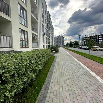 Продам 1-кімнатну квартиру з балконом! Біля озера