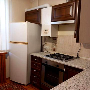 Сдаётся 2-х комн. кв-ра. Намыв. Лазурная.