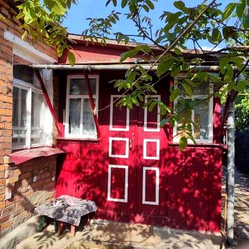 Продається будинок в селі Іванівка,5 км від міста.