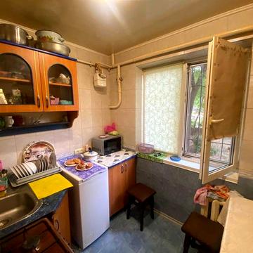 Продам срочно 3 ю квартиру  ул.Косиора