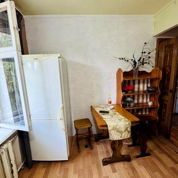 Продам двох кімнатну біля озера у м.Новий Розділ.