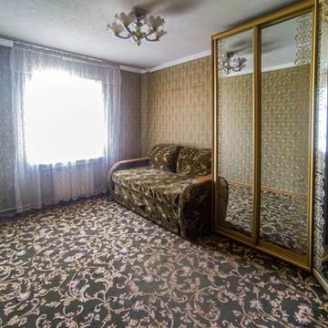 Червоної калини, 65