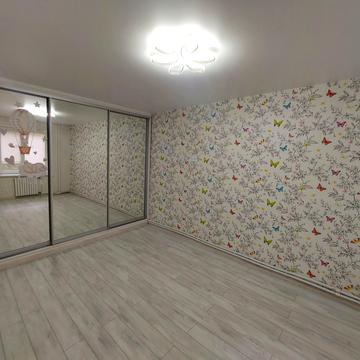 Металургів просп., 43