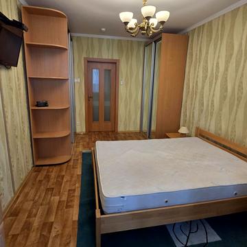 Єлизавети Чавдар вул., 6