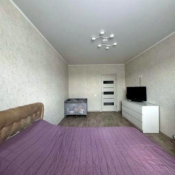 Продаж 1к Квартира Лісового вулиця