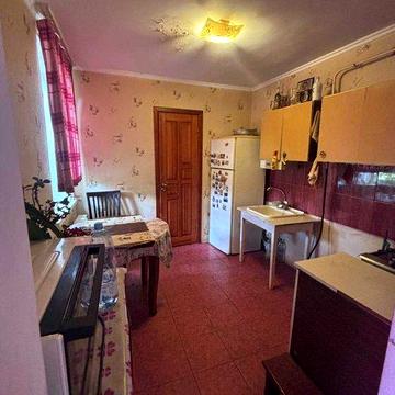Продам 2х поверховий будинок
