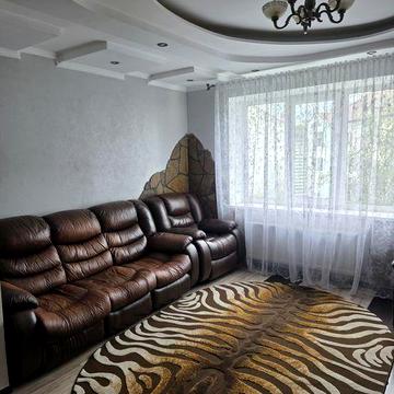 Продам квартиру двохрівневу від власника