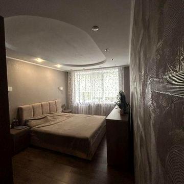 Продам 3-х кімнатну квартиру, Власник