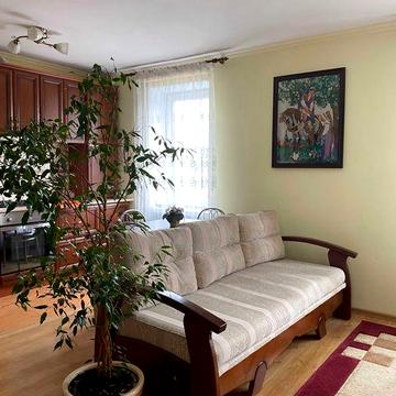 Від власника - Велика студія та спальня у самому центрі міста, 50 м.кв