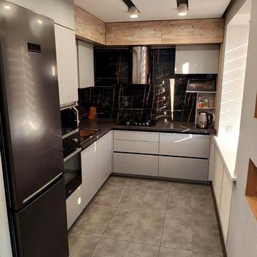 3х кімнатна квартира у центрі Хортицького з євроремонтом