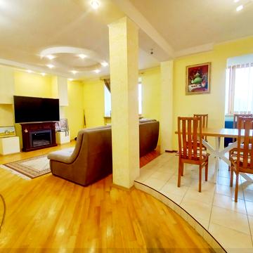 Рональда Рейгана вул., 34