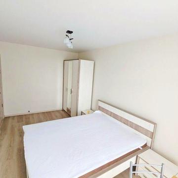 Оренда 1к квартири по вул. Зелена Avalon