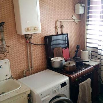 1-ком.кв.2-этаж,между рынков,газ колонка