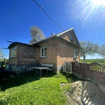 Продам будинок біля лісу